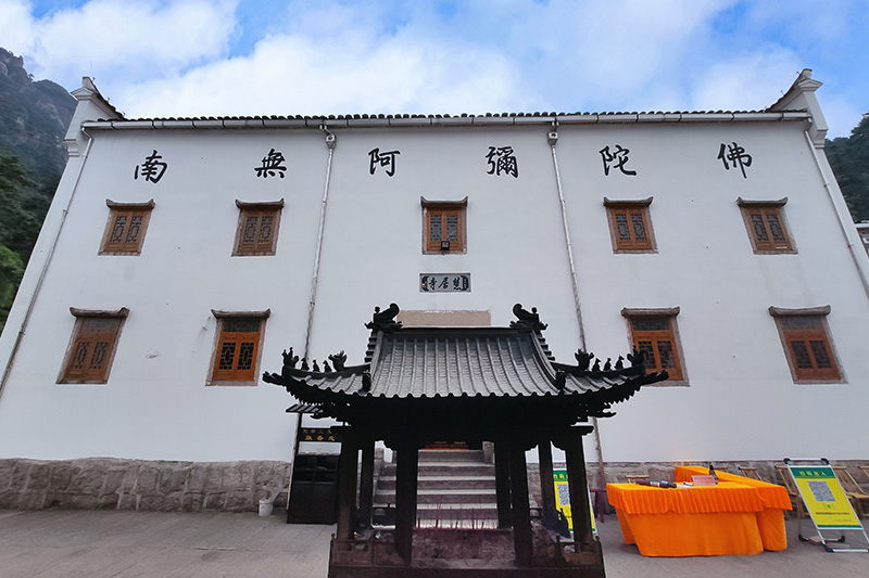 宝刹剪影